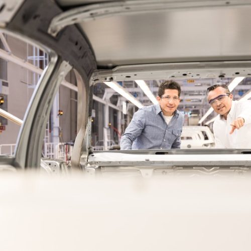 <strong>HENKEL Y CESVI SE UNEN PARA FORTALECER EL SECTOR DE REPARACIÓN DE VEHÍCULOS</strong>