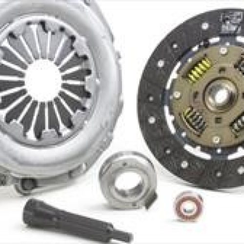 Malos hábitos que pueden dañar el clutch o embrague de su auto